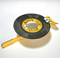 F-3�@�U�E�t���C���O�E�f�B�[�W�F�C�Y