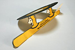 F-3�@�U�E�t���C���O�E�f�B�[�W�F�C�Y�@����